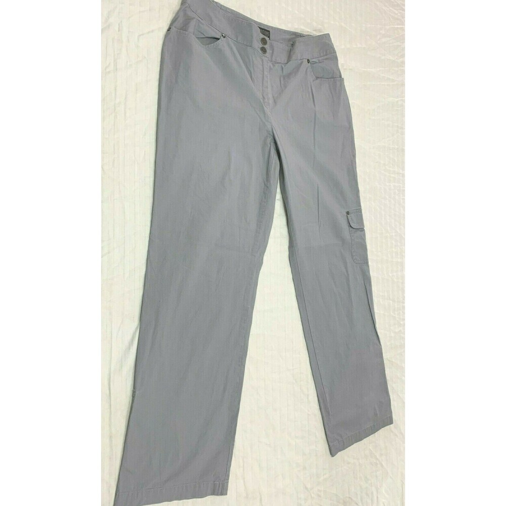 CHICOS WOMENS CARGO PANTS SIZE 1.5